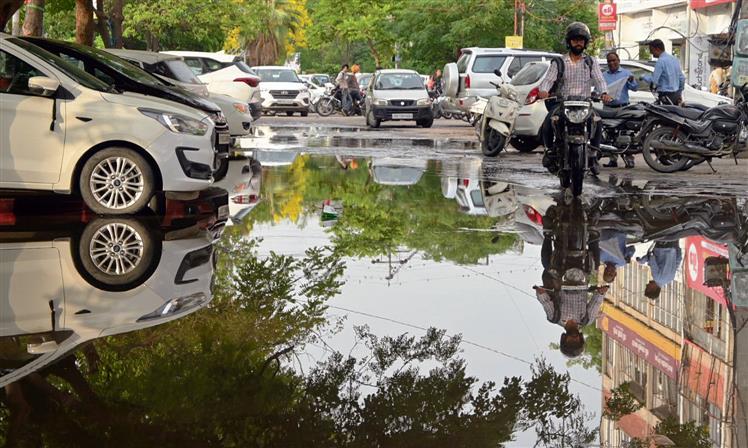 Rain brings down temperature in Patiala, Met predicts 2-day wet spell