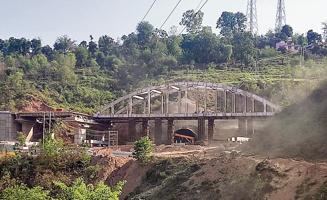 Incomplete railway overbridge delays 4-lane connectivity to Bilaspur AIIMS