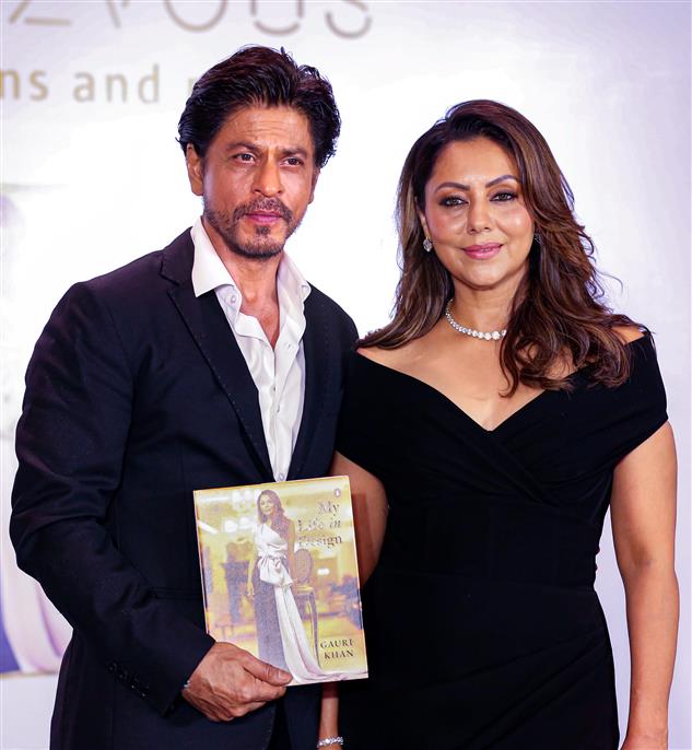 Watch: Shah Rukh Khan says he had no money after buying Mannat, so he  turned to Gauri for the refurb : The Tribune India