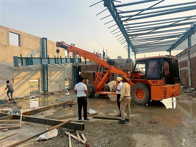 Extended deadline nears, work at international airport in Halwara picks up pace