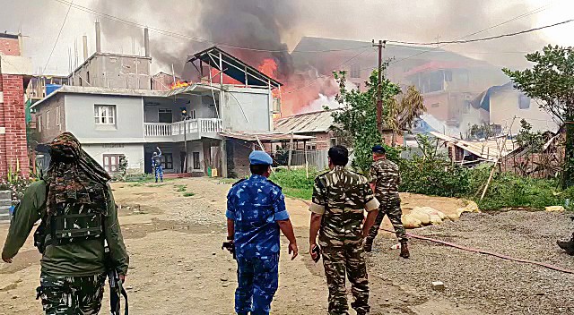 Fresh violence in Manipur, houses torched; Army called
