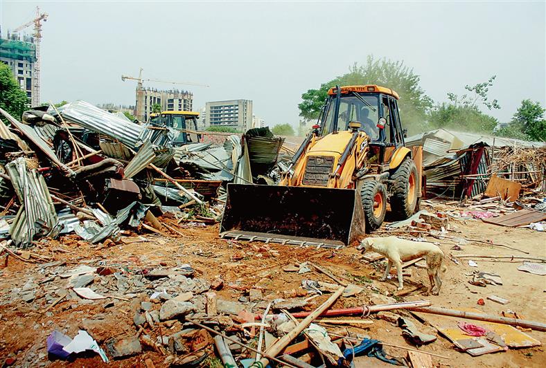 2,000 acres encroached upon in Gurugram, demolition on