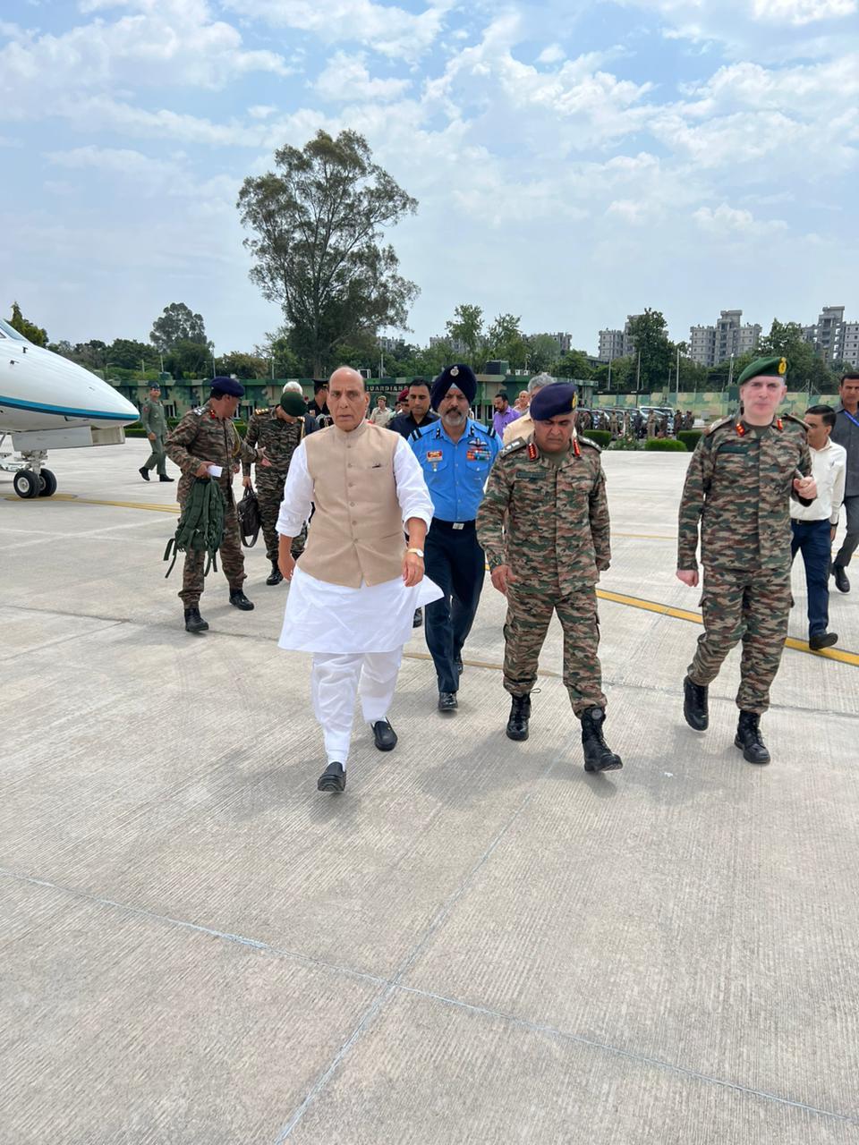 Defence minister Rajnath Singh visits J-K's Rajouri, reviews security situation