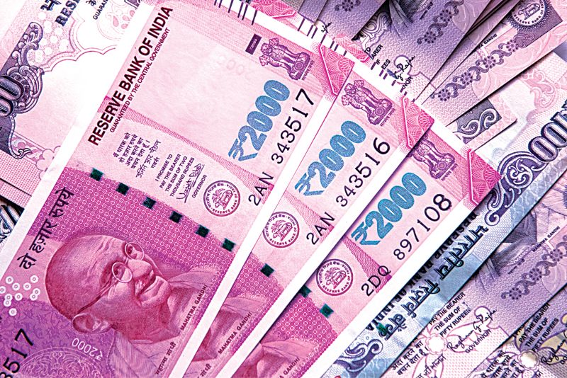SBI: No slip or ID proof to exchange Rs 2K notes