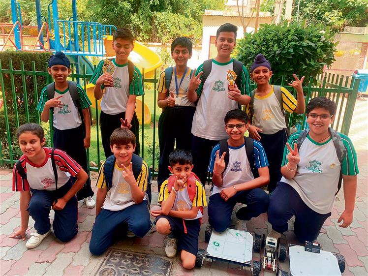 Saupin's School, Mohali, pupils take part in Tech Fest