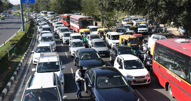 Chandigarh: Traffic to be diverted on Dakshin, Madhya Marg on Monday