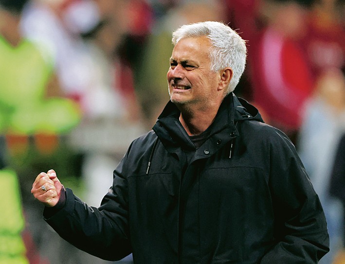 Europa League: Jose Mourinho’s Roma back in European final