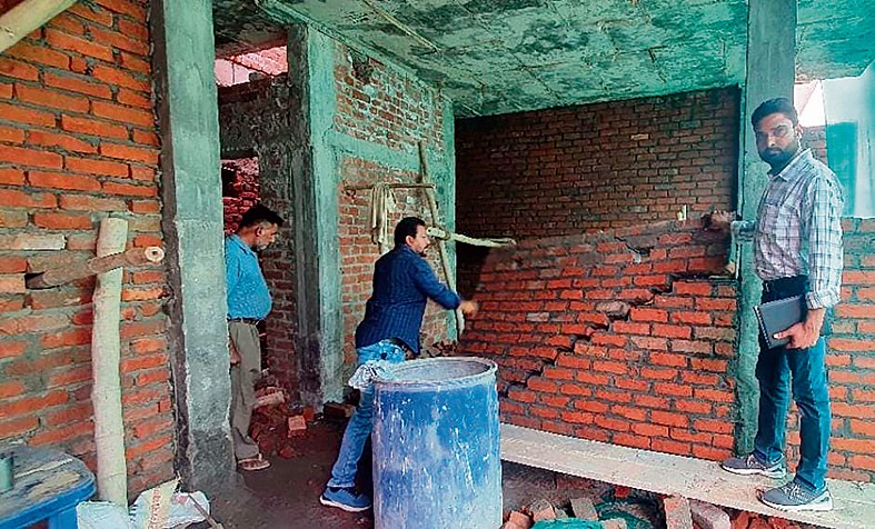 Illegal constructions removed in city