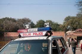 Delhi constable nabs armed robber