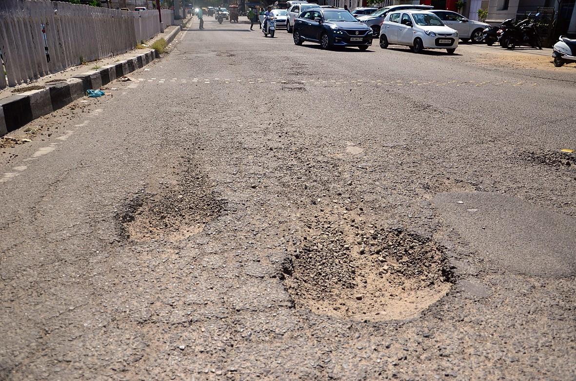 Ahead of monsoon, broken roads cry for attention in Ludhiana