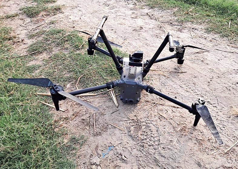 BSF seizes Pak drone, 2-kg drugs in Fazilka