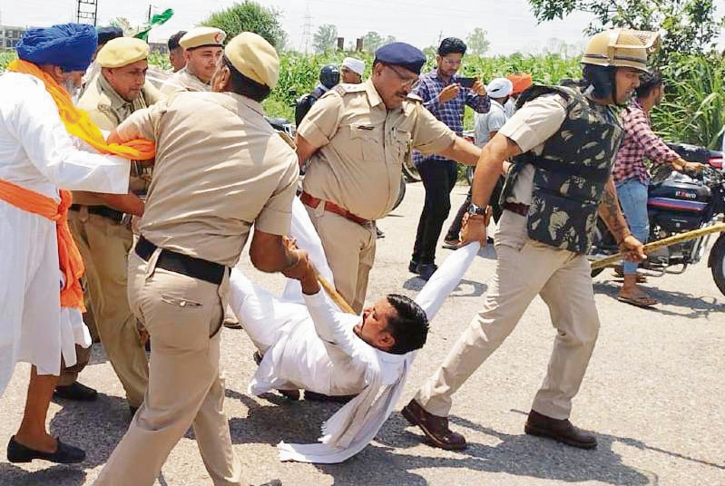 Agitated farmers demand release of activists arrested in Kurukshetra