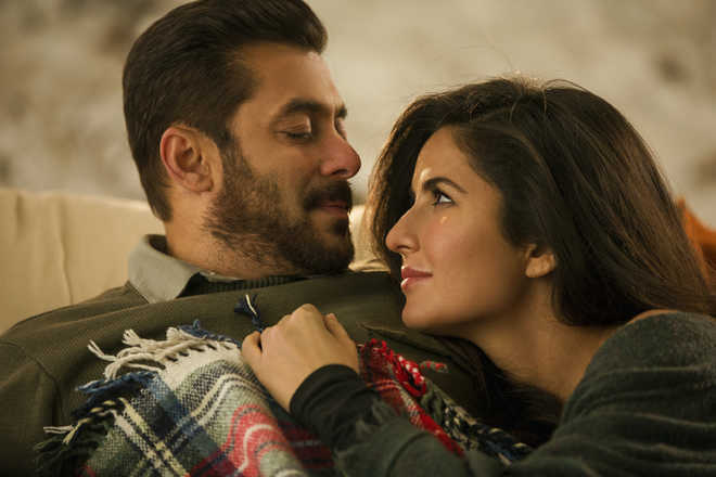 Salman Khan almost called Katrina Kaif his 'biwi' on reality show: Watch :  The Tribune India