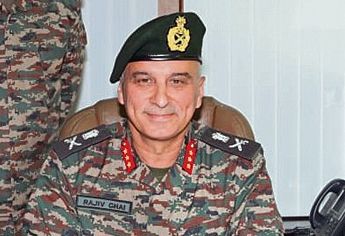 Lt Gen Rajiv Ghai assumes Chinar Corps command