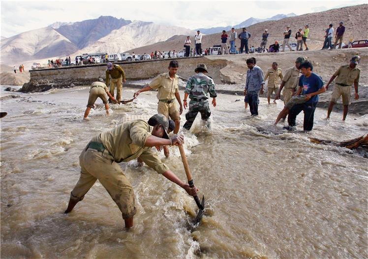Both India, Pak will gain from recast of Indus Waters Treaty