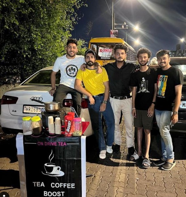 Video: 2 friends from Punjab and Haryana collaborate to sell tea on Mumbai streets from boot of their Rs 70 lakh luxury car
