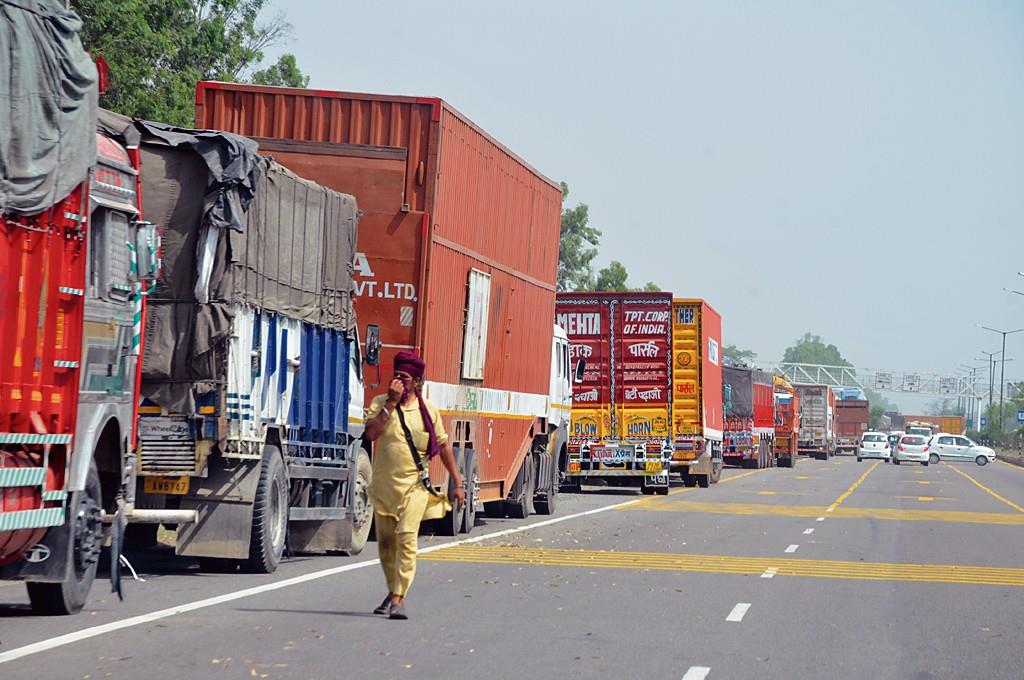 Protest over, truckers count losses