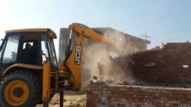 34 structures razed in Sukhna catchment area
