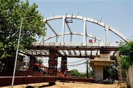 Bow-string bridge at Ladhewali  rly crossing to be ready soon