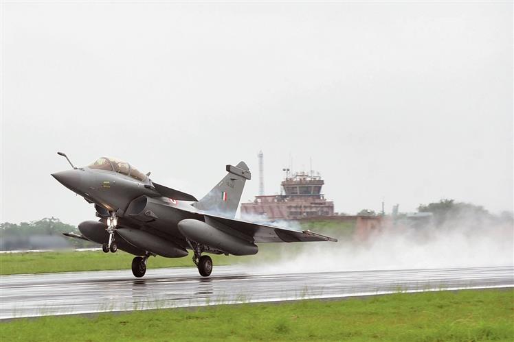Deals on more subs, Rafales likely during PM's France visit