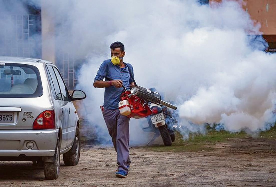 Amid rising cases, Delhi’s dengue control workers’ union threatens strike from July 31