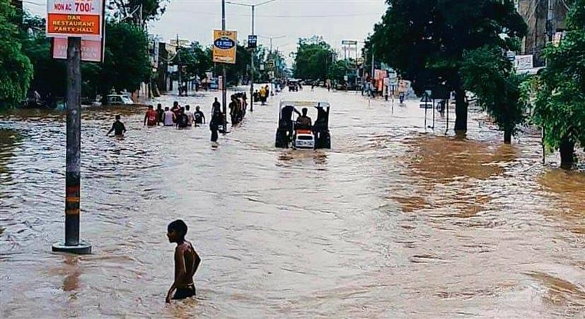 8 die in rain-triggered floods, Punjab govt to assess losses soon