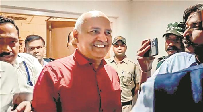 Delhi court directs officials to provide CCTV footage to Manish Sisodia on manhandling claim