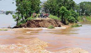 Mansa: Another breach, water enters Sardulgarh town