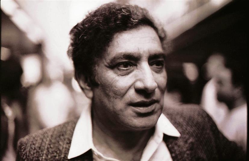 Remembering Ahmad Faraz: ‘Ranjish hi sahi...’ and enduring magic