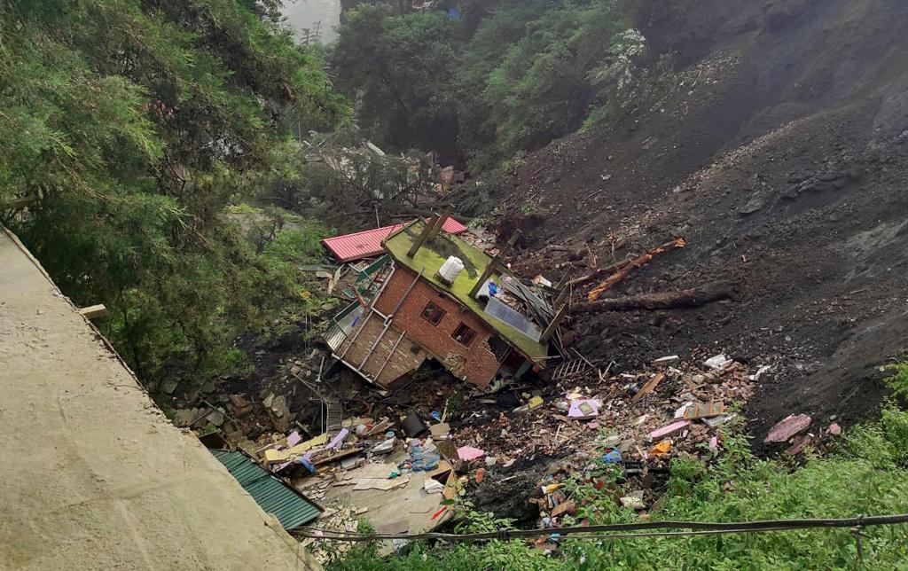 60 dead, heavy rain alert for Himachal Pradesh till Aug 19; 10 bodies still buried under temple that collapsed in Shimla