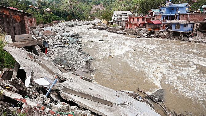Sainj residents blame NHPC for disaster