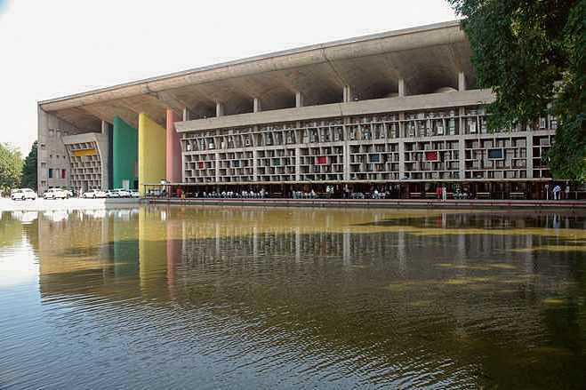 Rivers, springs common heritage of mankind: High Court