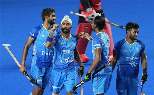 Harmanpreet's double knocks Pakistan out of Asian Champions Trophy hockey,  India emerge 4-0 winners : The Tribune India