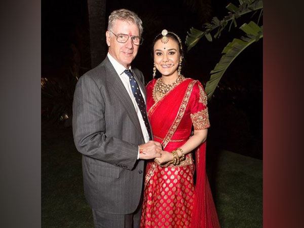 Preity Zinta mourns demise of her father-in-law, says, 
