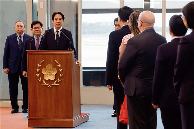 Taiwan VP Lai leaves on sensitive trip to US