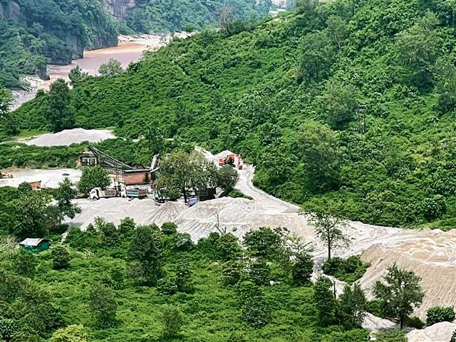 Himachal: After mining ban in Beas basin, 43% stone crushers shut down