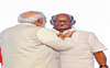 Trust surplus visible in policies, says Modi as he shares stage with Pawar