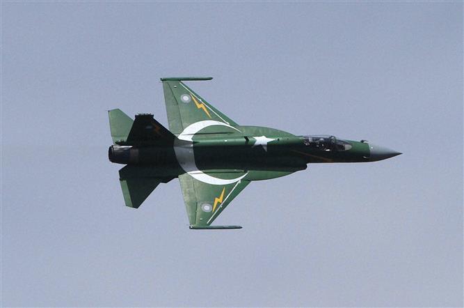 Pakistan Air Force carries out flying exercises in China, Egypt