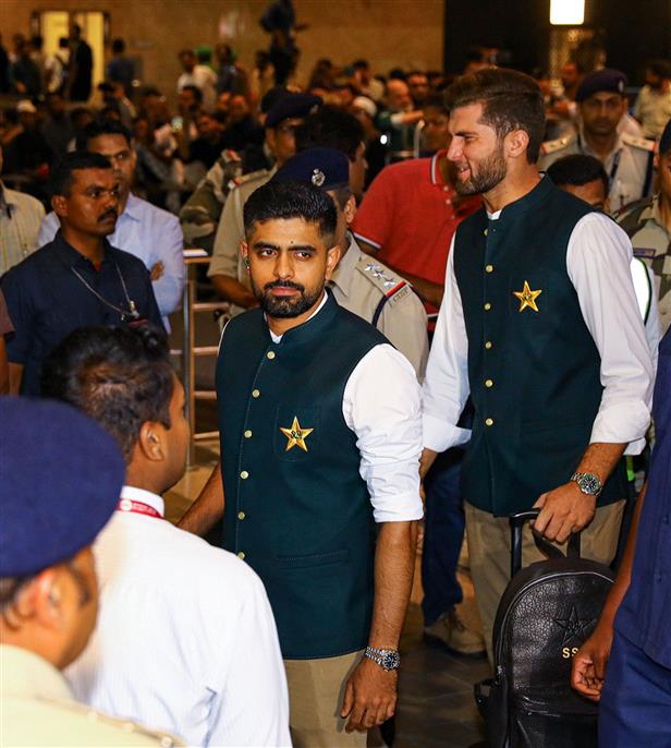 Pakistan cricketers floored by 'unexpected' welcome, hit nets 12 hours after arrival