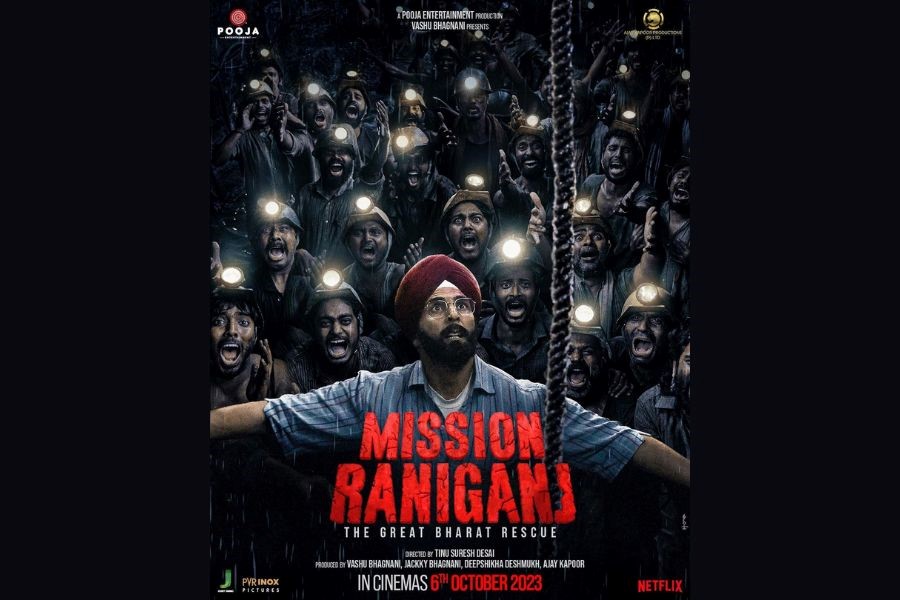 A Gripping True Story: Akshay Kumar's 'Mission Raniganj' Teaser Promises Suspense and Bravery