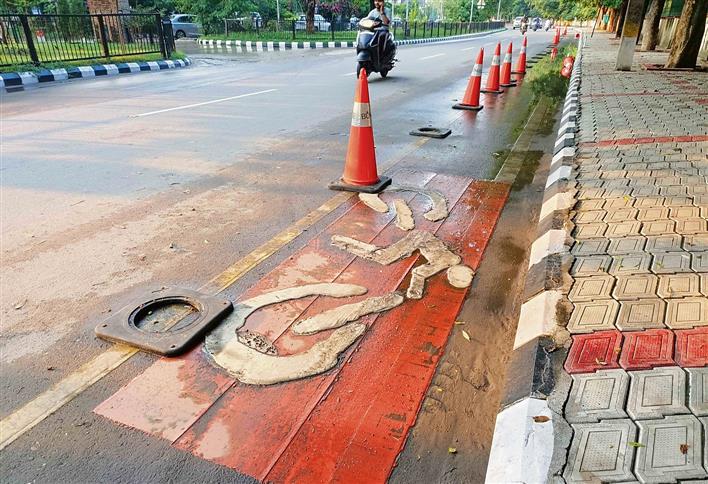 Authorities fail to keep Polo Ground cycling track intact