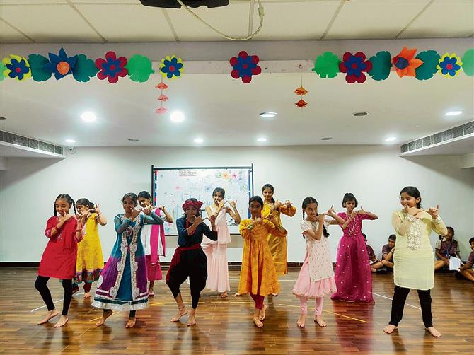 Hansraj Public School, Panchkula, celebrates Hindi Diwas