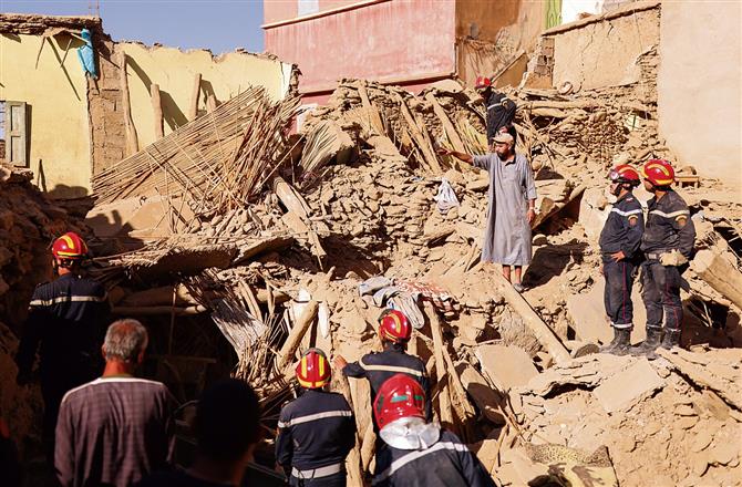 As Morocco earthquake toll crosses 2K, survivors seek aid