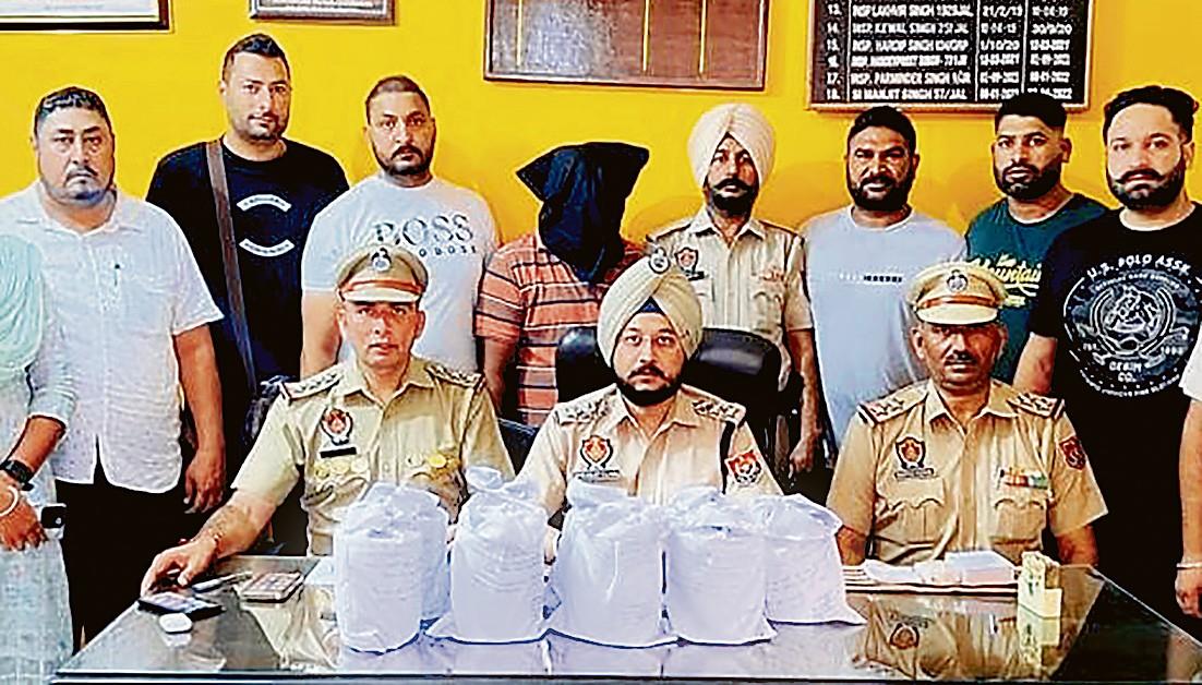 Drug trafficker held with 9-kg heroin in Punjab
