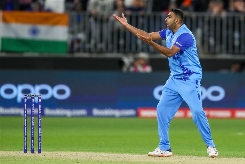 Irfan Pathan Sex Video - Irfan Pathan questions R Ashwin's selection in ODI series against Australia  ahead of World Cup : The Tribune India