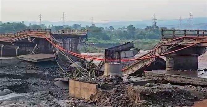 Monsoon fury road to recovery: Proactive approach to maintenance of bridges required, say IIT-Mandi experts