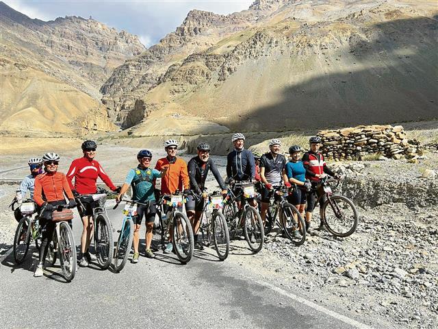 Cycling through the Himalayas