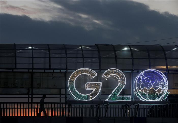 G20 Summit: Traffic curbs come into force in New Delhi, police urge people to use Metro