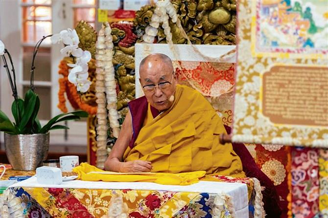 Buddhists from abroad attend Dalai Lama’s 2-day teachings at Tibetan temple in McLeodganj