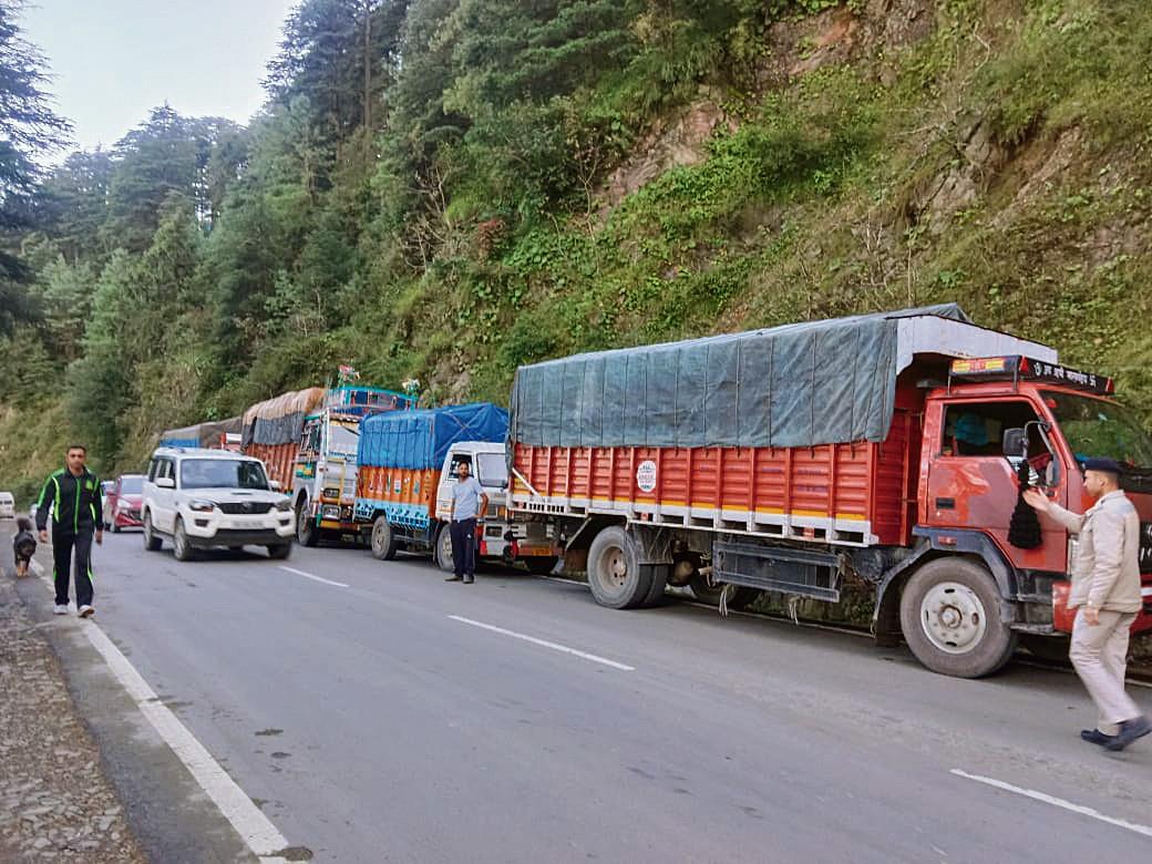 Shimla witnesses sharp decline in road accidents this apple season